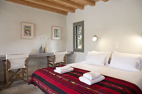 Under the Linden Tree Tinos