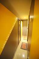 CABIN STAY -SOCIAL HUBZ