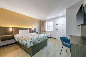 Motel 6 Columbus, GA – Columbus Airport