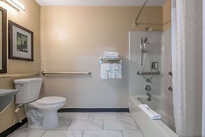 Motel 6 Columbus, GA – Columbus Airport