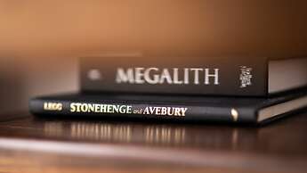 Stonehenge Courtyard