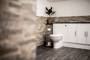 Stonehenge Courtyard