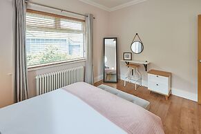 Host Stay Burnsyde Beach House