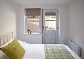 Host Stay Park View Apartment