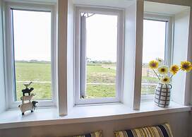 Host Stay Cosy Cottage