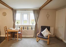 Host Stay Cosy Cottage