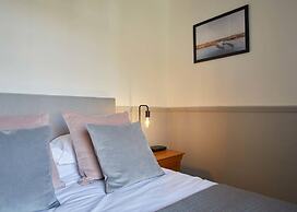 Host Stay Havelock Place Apartment