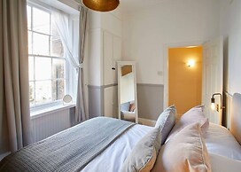 Host Stay Havelock Place Apartment