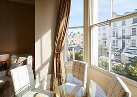 Host Stay Havelock Place Apartment