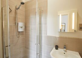 Host Stay Artsbank Apartment