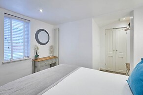 Host Stay The Courtyard Retreat