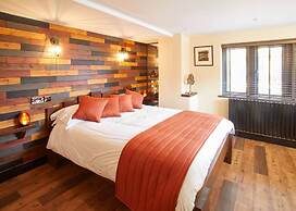 Host Stay The Nook