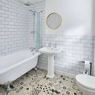 Host Stay The Ruby Retreat