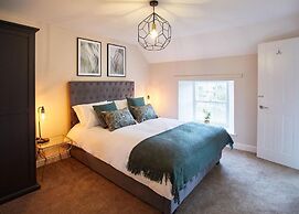 Host Stay Middle Farmhouse