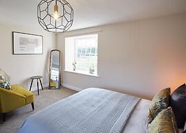 Host Stay Middle Farmhouse