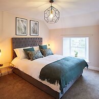 Host Stay Middle Farmhouse