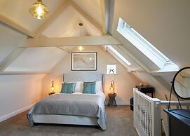 Host Stay Middle Farmhouse