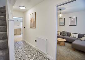 Host Stay Hoggarths Retreat