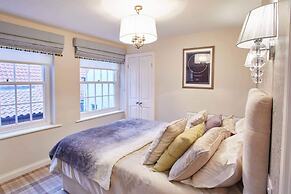 Host Stay Spyglass 1708