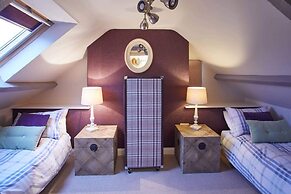 Host Stay Spyglass 1708