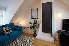 Host Stay Burns Yard Apartment