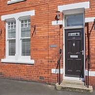 Host Stay Simba House