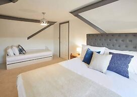 Host Stay Osborne House