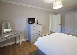 Host Stay Lowcross Cottage