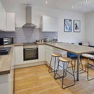 Host Stay Routh Walk