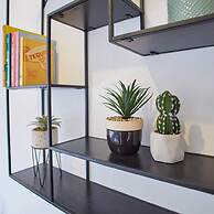 Host Stay Routh Walk