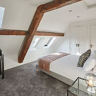 Host Stay Caedmon House