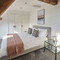 Host Stay Caedmon House