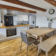 Host Stay Caedmon House