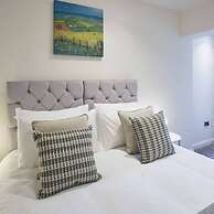 Host Stay The Old Sweet Shop