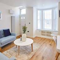 Host Stay The Old Sweet Shop