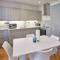 Host Stay The Old Sweet Shop