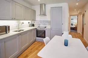 Host Stay The Old Sweet Shop