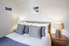 Host Stay The Old Sweet Shop