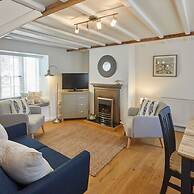 Host Stay Amber Cottage