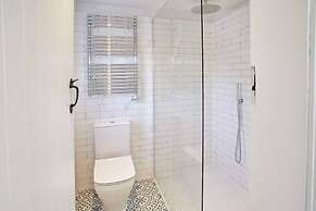 Host Stay Tithe Cottage