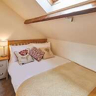 Host Stay Rosebank Cottage