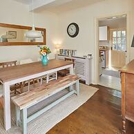 Host Stay Rosebank Cottage