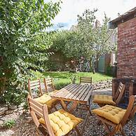 Host Stay Rosebank Cottage