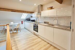 Host Stay Apartment C Cornerhouse Apartments