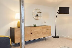 Host Stay Apartment C Cornerhouse Apartments