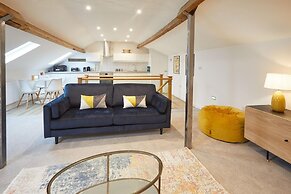 Host Stay Apartment C Cornerhouse Apartments