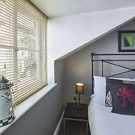 Host Stay Brunswick Cottage