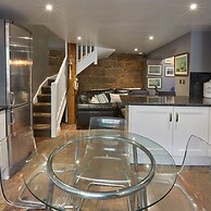 Host Stay Brunswick Cottage