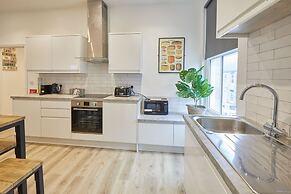 Host Stay Apartment A Cornerhouse Apartments