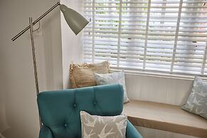 Host Stay Jet Cottage